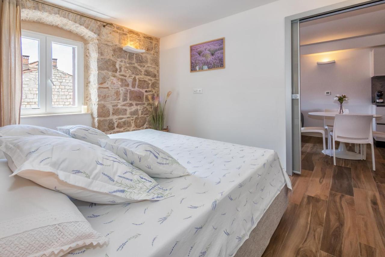Lucio Suites Split Buitenkant foto