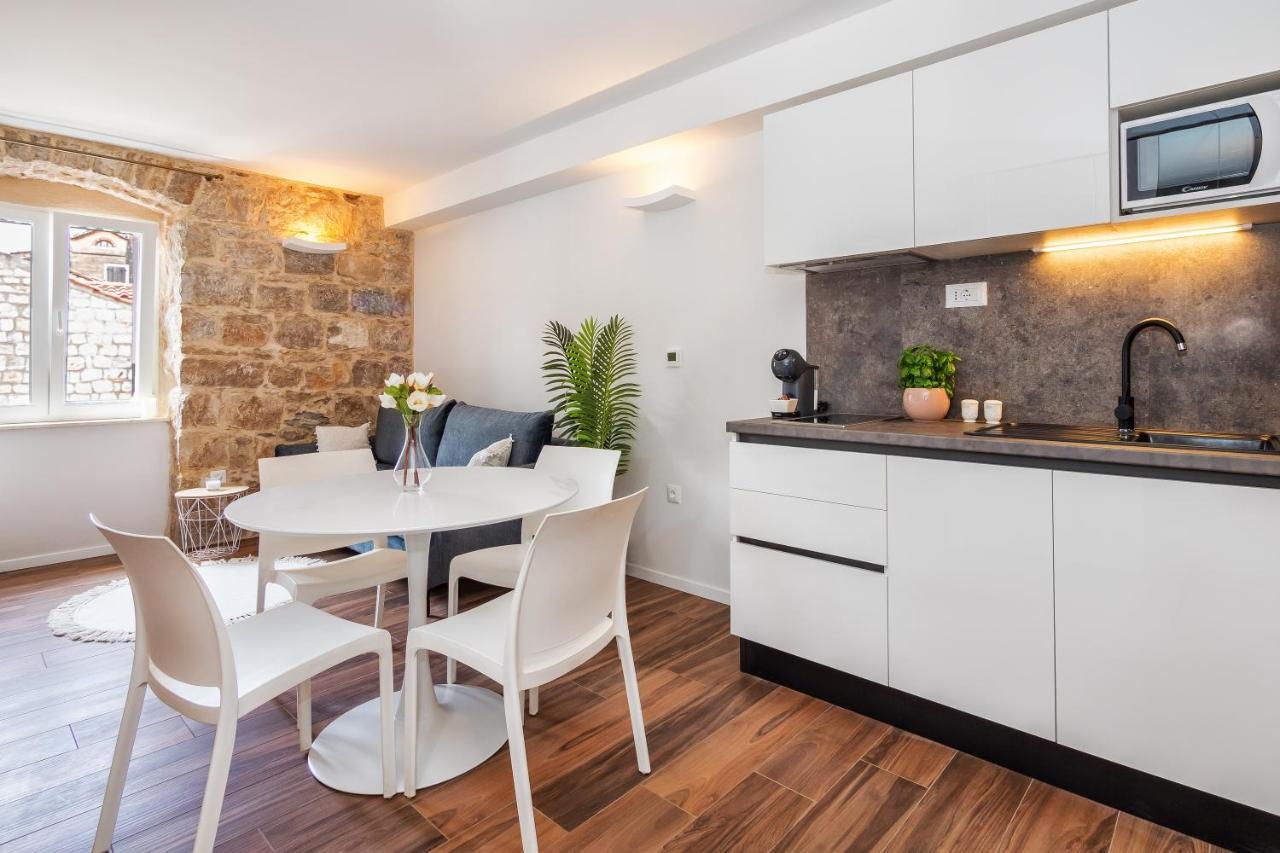 Lucio Suites Split Buitenkant foto