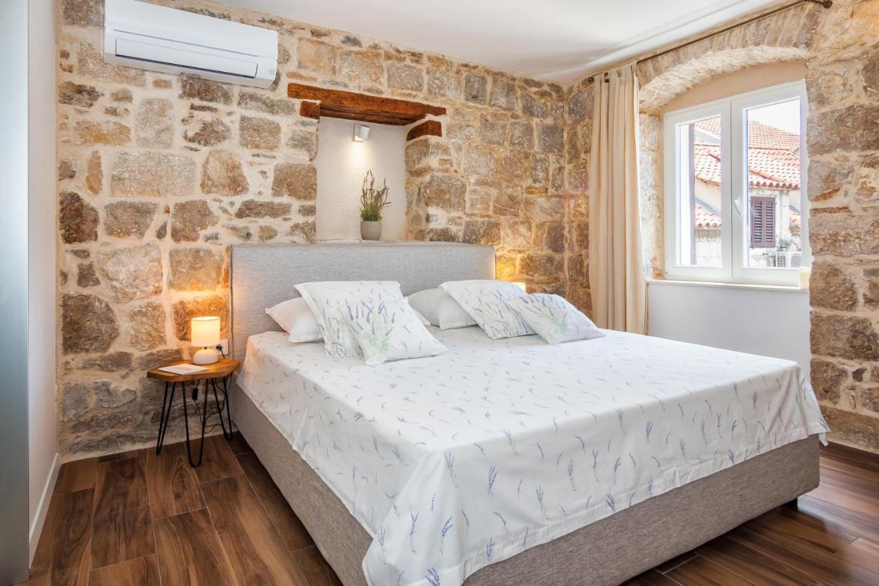 Lucio Suites Split Buitenkant foto